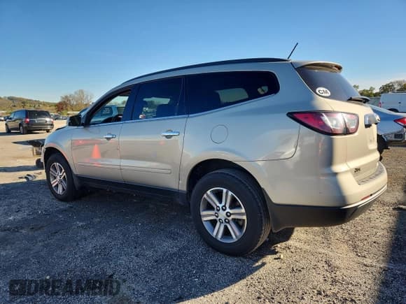 ✅ 2015 Chevrolet Traverse LT • VIN: 1GNKRGKD3FJ148211 • Lot: 89884255. Wystawiony na Copart z przebiegiem 160 371 mil. Bezpłatny archiwum sprzedaży aukcyjnych z USA i szczegółowy raport historii pojazdu na DreamBid. Zdjęcie 2.
