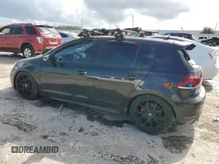 ✅ 2011 Volkswagen Golf GTI w/Sunroof PZEV • VIN: WVWHD7AJ1BW324551 • Lot: 67959194. Wystawiony na Copart z przebiegiem 127 916 mil. Bezpłatny archiwum sprzedaży aukcyjnych z USA i szczegółowy raport historii pojazdu na DreamBid. Zdjęcie 2.