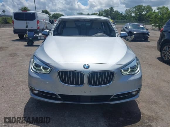 ✅ 2016 BMW 5 Series 535i Gran Turismo xDrive • VIN: WBA5M4C51GD186544 • Lot: 42573259. Listed on IAAI with 83,181 mi. Free auction sales archive from the USA and detailed vehicle history report at DreamBid. Image 12.