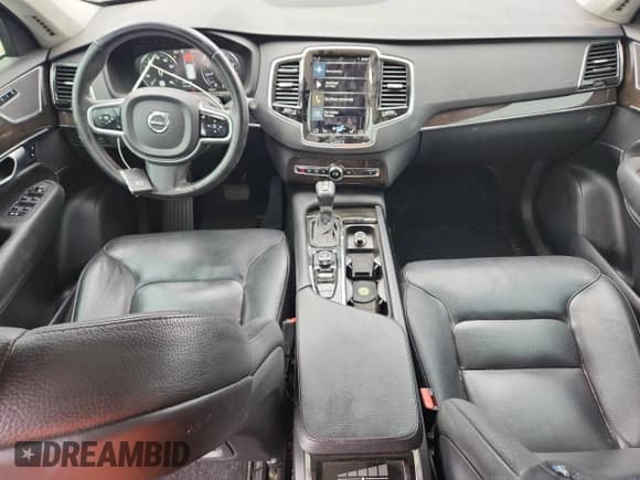 ✅ 2018 Volvo XC90 Momentum • VIN: YV4A22PK3J1191116 • Lot: 81666135. Listed on Copart with 187,228 mi. Free auction sales archive from the USA and detailed vehicle history report at DreamBid. Image 8.