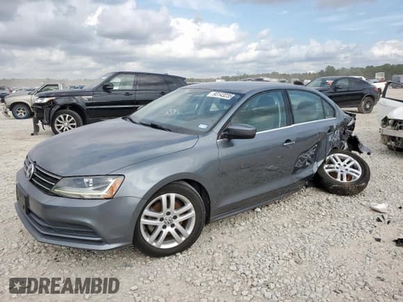 ✅ 2017 Volkswagen Jetta S • VIN: 3VW2B7AJ8HM366300 • Lot: 93143235. Wystawiony na Copart z przebiegiem 145 483 mil. Bezpłatny archiwum sprzedaży aukcyjnych z USA i szczegółowy raport historii pojazdu na DreamBid. Zdjęcie 1.