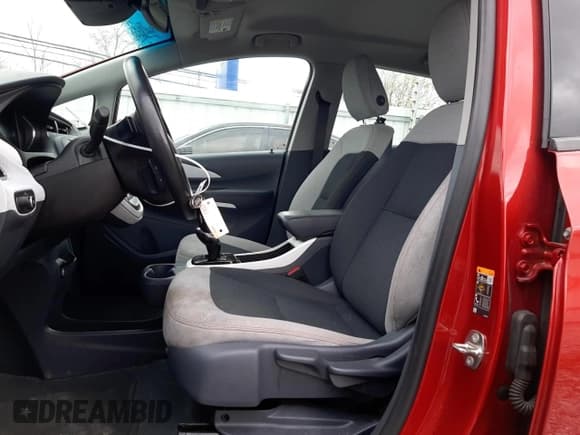 ✅ 2020 Chevrolet Bolt EV LT • VIN: 1G1FY6S06L4112553 • Lot: 48007014. Wystawiony na Copart z przebiegiem 39 861 mil. Bezpłatny archiwum sprzedaży aukcyjnych z USA i szczegółowy raport historii pojazdu na DreamBid. Zdjęcie 7.