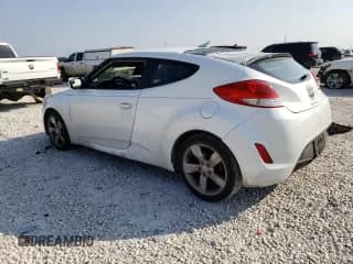 ✅ 2015 Hyundai Veloster • VIN: KMHTC6AD1FU235786 • Lot: 55819914. Listed on Copart with 173,550 mi. Free auction sales archive from the USA and detailed vehicle history report at DreamBid. Image 2.