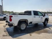 ✅ 2022 Chevrolet Silverado 2500HD Work Truck • VIN: 1GC2YLE77NF176282 • Lot: 69280235. Wystawiony na Copart z przebiegiem 47 951 mil. Bezpłatny archiwum sprzedaży aukcyjnych z USA i szczegółowy raport historii pojazdu na DreamBid. Zdjęcie 3.
