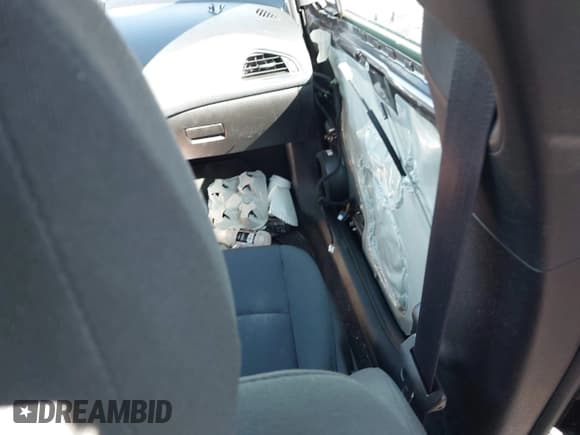 ✅ 2016 Chevrolet Cruze LT • VIN: 1G1BE5SMXG7273321 • Lot: 43491200. Listed on IAAI with 174,729 mi. Free auction sales archive from the USA and detailed vehicle history report at DreamBid. Image 5.