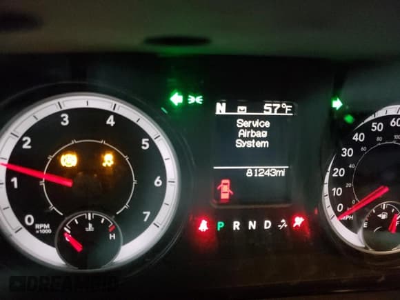 ✅ 2017 Ram 2500 SLT • VIN: 3C6TR5DT0HG610256 • Лот: 46280935. Опубликован ранее на Copart с пробегом 81 243 миль. Бесплатный доступ к архиву аукционных продаж из США и подробный отчёт об истории автомобиля на DreamBid. Изображение 9.