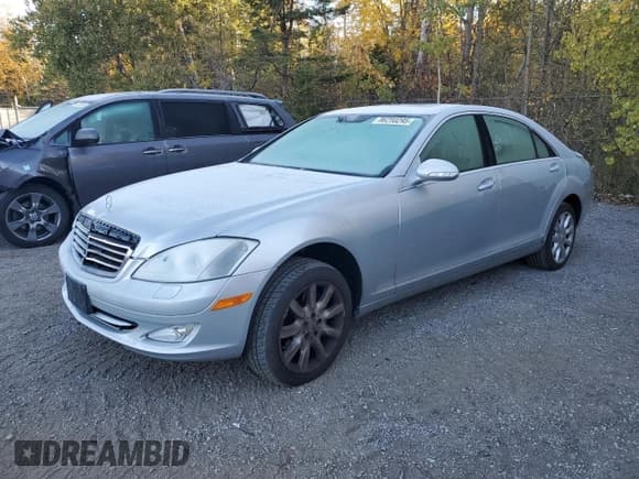 ✅ 2007 Mercedes-Benz S 550 • VIN: WDDNG71X37A018332 • Лот: 86250295. Опубликован ранее на Copart с пробегом 206 679 миль. Бесплатный доступ к архиву аукционных продаж из США и подробный отчёт об истории автомобиля на DreamBid. Изображение 1.