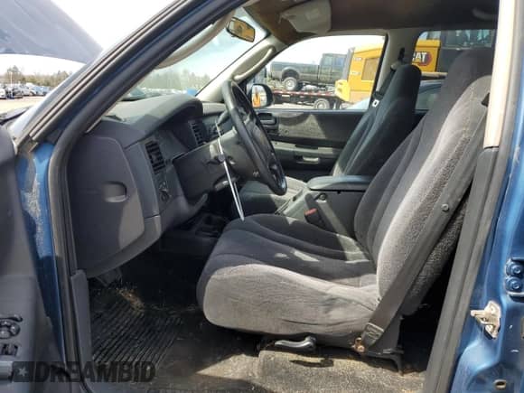 2004 Dodge Dakota Sport с VIN 1D7HG38N74S590407, выставлен на аукционе Copart как лот 50175884 с пробегом 160 959 миль миль и Чистый • Clean title. История ставок и продаж доступна на DreamBid. Изображение 7.