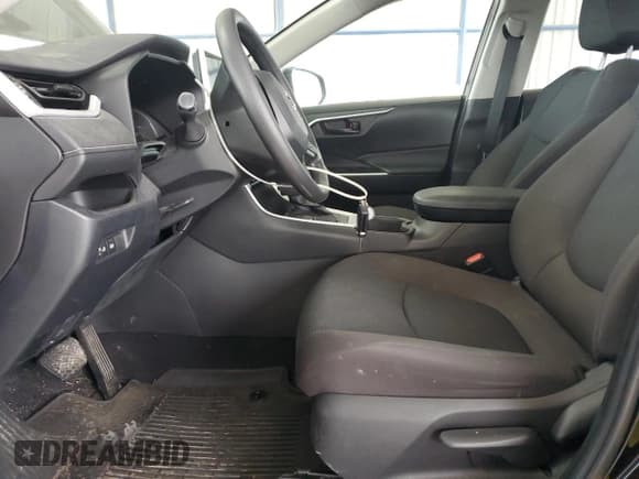 ✅ 2023 Toyota RAV4 LE • VIN: 2T3K1RFV7PC221390 • Lot: 92000355. Listed on Copart with 18,547 mi. Free auction sales archive from the USA and detailed vehicle history report at DreamBid. Image 7.