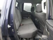 ✅ 2023 Toyota Tundra SR5 • VIN: 5TFLA5AA5PX022981 • Lot: 76268874. Wystawiony na Copart z przebiegiem 15 709 mil. Bezpłatny archiwum sprzedaży aukcyjnych z USA i szczegółowy raport historii pojazdu na DreamBid. Zdjęcie 11.