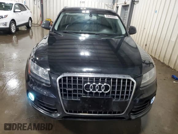 ✅ 2013 Audi Q5 Premium • VIN: WA1CFAFPXDA086062 • Lot: 45640005. Wystawiony na Copart z przebiegiem 171 210 mil. Bezpłatny archiwum sprzedaży aukcyjnych z USA i szczegółowy raport historii pojazdu na DreamBid. Zdjęcie 5.