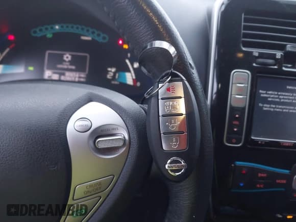 ✅ 2015 Nissan LEAF S • VIN: 1N4AZ0CP5FC326523 • Lot: 43632898. Wystawiony na IAAI z przebiegiem 80 654 mil. Bezpłatny archiwum sprzedaży aukcyjnych z USA i szczegółowy raport historii pojazdu na DreamBid. Zdjęcie 11.