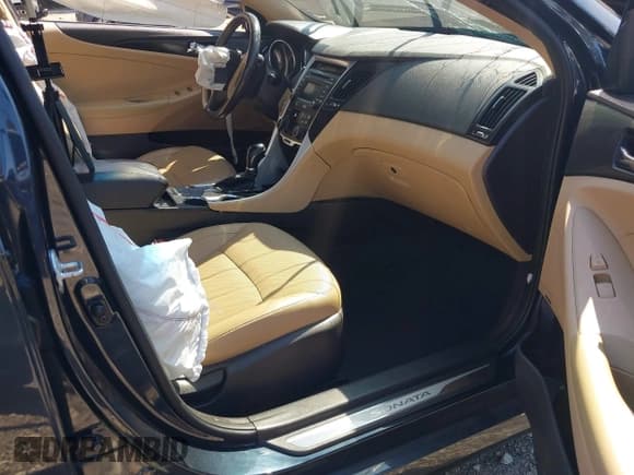 ✅ 2014 Hyundai Sonata Limited • VIN: 5NPEC4AC2EH847769 • Лот: 43201781. Опубликован ранее на IAAI с пробегом 145 500 миль. Бесплатный доступ к архиву аукционных продаж из США и подробный отчёт об истории автомобиля на DreamBid. Изображение 5.