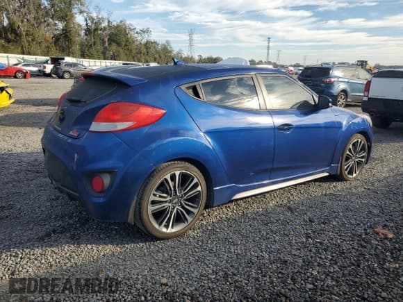 ✅ 2016 Hyundai Veloster Turbo R-Spec • VIN: KMHTC6AE4GU252351 • Lot: 42451515. Wystawiony na Copart z przebiegiem 107 841 mil. Bezpłatny archiwum sprzedaży aukcyjnych z USA i szczegółowy raport historii pojazdu na DreamBid. Zdjęcie 3.
