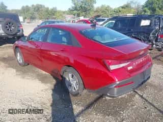 2024 Hyundai Elantra SE с VIN KMHLL4DGXRU662463, выставлен на аукционе IAAI как лот 43147573 с пробегом 35 592 миль миль и . История ставок и продаж доступна на DreamBid. Изображение 3.