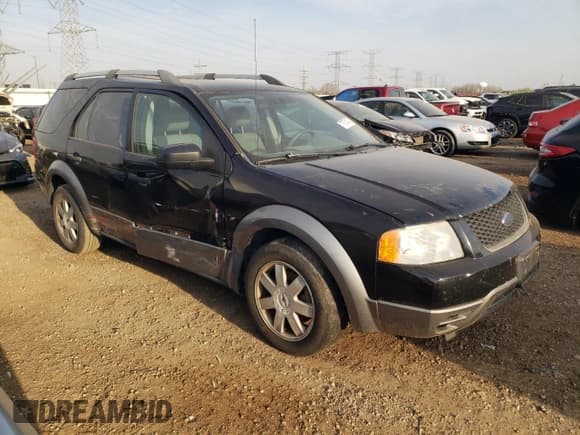 ✅ 2006 Ford Freestyle SE • VIN: 1FMZK011X6GA30322 • Lot: 77874104. Wystawiony na Copart z przebiegiem 249 188 mil. Bezpłatny archiwum sprzedaży aukcyjnych z USA i szczegółowy raport historii pojazdu na DreamBid. Zdjęcie 4.