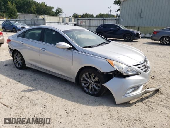 ✅ 2012 Hyundai Sonata SE • VIN: 5NPEC4AB5CH321768 • Lot: 69048884. Listed on Copart with 62,410 mi. Free auction sales archive from the USA and detailed vehicle history report at DreamBid. Image 4.