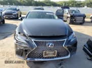 ✅ 2019 Lexus LS LS 500h • VIN: JTHCYLFF0K5001561 • Лот: 55027652. Опубликован ранее на Copart с пробегом 11 256 миль. Бесплатный доступ к архиву аукционных продаж из США и подробный отчёт об истории автомобиля на DreamBid. Изображение 7.