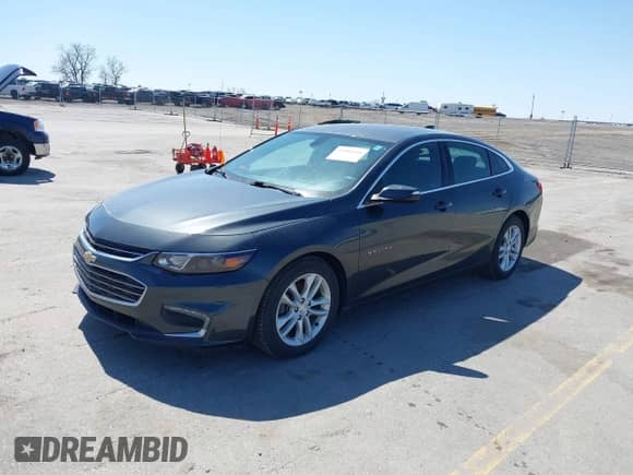2018 Chevrolet Malibu LT z VIN 1G1ZD5ST8JF137789, wystawiony jako IAAI lot #41968346 z przebiegiem 120 638 mil mil oraz . Historia ofert i sprzedaży dostępna na DreamBid. Obrazek 2.