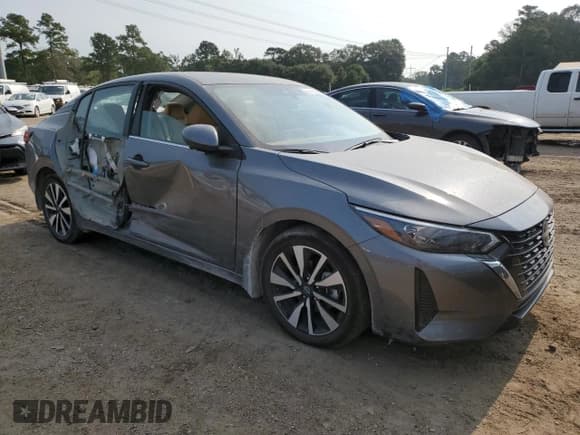 ✅ 2024 Nissan Sentra SV • VIN: 3N1AB8CV0RY390950 • Lot: 67613825. Wystawiony na Copart z przebiegiem 37 349 mil. Bezpłatny archiwum sprzedaży aukcyjnych z USA i szczegółowy raport historii pojazdu na DreamBid. Zdjęcie 4.