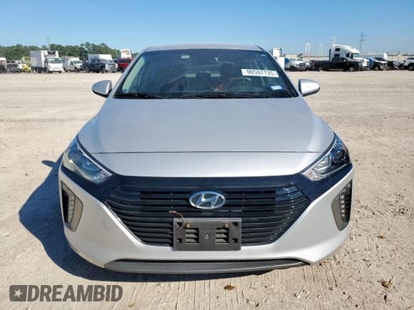 ✅ 2018 Hyundai Ioniq SEL • VIN: KMHC75LC3JU064826 • Lot: 90597135. Listed on Copart with 24,792 mi. Free auction sales archive from the USA and detailed vehicle history report at DreamBid. Image 5.