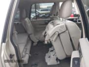 ✅ 2017 Lincoln Navigator Select • VIN: 5LMJJ3JT5HEL02760 • Lot: 41731254. Wystawiony na IAAI z przebiegiem 189 007 mil. Bezpłatny archiwum sprzedaży aukcyjnych z USA i szczegółowy raport historii pojazdu na DreamBid. Zdjęcie 8.