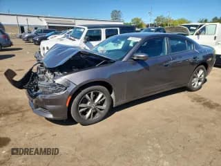 ✅ 2020 Dodge Charger SXT • VIN: 2C3CDXJGXLH158257 • Lot: 70493945. Wystawiony na Copart z przebiegiem 66 015 mil. Bezpłatny archiwum sprzedaży aukcyjnych z USA i szczegółowy raport historii pojazdu na DreamBid. Zdjęcie 1.