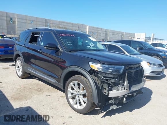 ✅ 2023 Ford Explorer Platinum • VIN: 1FM5K8HC8PGA28428 • Lot: 42478885. Wystawiony na IAAI z przebiegiem 56 938 mil. Bezpłatny archiwum sprzedaży aukcyjnych z USA i szczegółowy raport historii pojazdu na DreamBid. Zdjęcie 1.