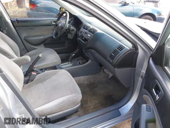 ✅ 2002 Honda Civic LX • VIN: 2HGES16562H592576 • Lot: 43637627. Listed on IAAI with 1,376,965 mi. Free auction sales archive from the USA and detailed vehicle history report at DreamBid. Image 5.