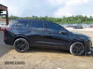 ✅ 2023 Cadillac XT6 AWD Premium Luxury • VIN: 1GYKPDRS6PZ135869 • Лот: 43114241. Опубликован ранее на IAAI с пробегом 82 532 миль. Бесплатный доступ к архиву аукционных продаж из США и подробный отчёт об истории автомобиля на DreamBid. Изображение 13.