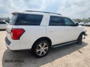 ✅ 2023 Ford Expedition XLT • VIN: 1FMJU1H8XPEA14084 • Lot: 70334995. Listed on Copart with 35,692 mi. Free auction sales archive from the USA and detailed vehicle history report at DreamBid. Image 3.