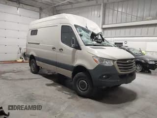 ✅ 2020 Freightliner Sprinter • VIN: W2W4EBVY6LT039506 • Lot: 41626000. Wystawiony na IAAI z przebiegiem Nie podano. Bezpłatny archiwum sprzedaży aukcyjnych z USA i szczegółowy raport historii pojazdu na DreamBid. Zdjęcie 1.
