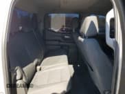 ✅ 2020 Chevrolet Silverado 1500 LT • VIN: 3GCPWCED2LG394143 • Lot: 37766224. Wystawiony na Copart z przebiegiem 74 419 mil. Bezpłatny archiwum sprzedaży aukcyjnych z USA i szczegółowy raport historii pojazdu na DreamBid. Zdjęcie 10.