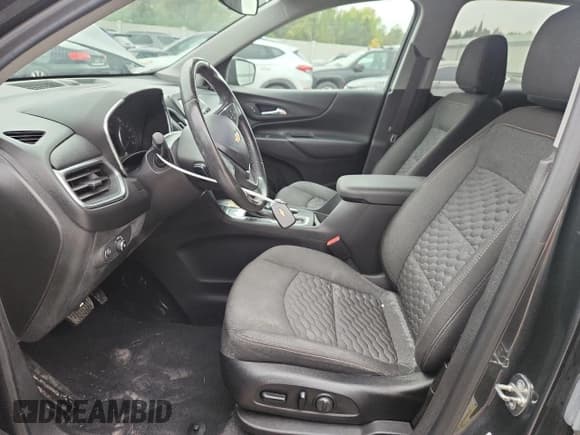 ✅ 2019 Chevrolet Equinox LT • VIN: 3GNAXKEV5KS676592 • Лот: 82431585. Опубликован ранее на Copart с пробегом 67 222 миль. Бесплатный доступ к архиву аукционных продаж из США и подробный отчёт об истории автомобиля на DreamBid. Изображение 7.