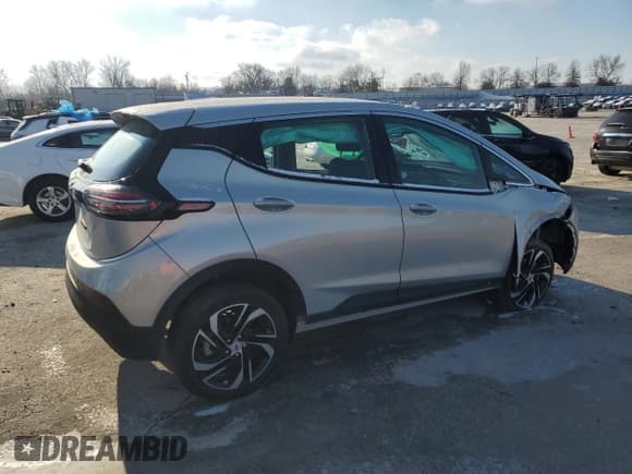 ✅ 2023 Chevrolet Bolt EV 2LT • VIN: 1G1FX6S09P4192276 • Lot: 45303495. Wystawiony na Copart z przebiegiem 32 441 mil. Bezpłatny archiwum sprzedaży aukcyjnych z USA i szczegółowy raport historii pojazdu na DreamBid. Zdjęcie 3.
