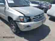 2004 Toyota Highlander с VIN JTEGD21A540081049, выставлен на аукционе IAAI как лот 43046850 с пробегом 284 518 миль миль и . История ставок и продаж доступна на DreamBid. Изображение 6.