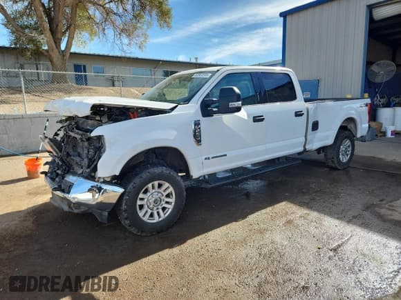✅ 2019 Ford F-250 XL • VIN: 1FT7W2BT8KEG46893 • Lot: 92047245. Listed on Copart with 161,180 mi. Free auction sales archive from the USA and detailed vehicle history report at DreamBid. Image 1.