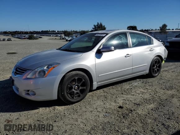 ✅ 2010 Nissan Altima S • VIN: 1N4AL2AP4AN468083 • Lot: 90269845. Wystawiony na Copart z przebiegiem 97 324 mil. Bezpłatny archiwum sprzedaży aukcyjnych z USA i szczegółowy raport historii pojazdu na DreamBid. Zdjęcie 1.