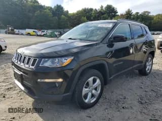 ✅ 2020 Jeep Compass Latitude • VIN: 3C4NJDBB7LT148663 • Lot: 84620435. Listed on Copart with 33,675 mi. Free auction sales archive from the USA and detailed vehicle history report at DreamBid. Image 1.
