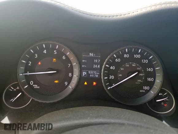 ✅ 2017 Infiniti Q70 3.7 • VIN: JN1BY1PP4HM170413 • Лот: 80794755. Опубликован ранее на Copart с пробегом 93 570 миль. Бесплатный доступ к архиву аукционных продаж из США и подробный отчёт об истории автомобиля на DreamBid. Изображение 9.