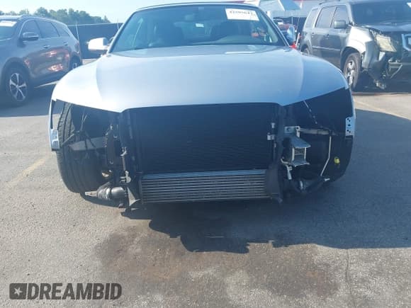 ✅ 2016 Audi A5 Premium • VIN: WAUD2AFHXGN005246 • Lot: 42595647. Wystawiony na IAAI z przebiegiem 56 602 mil. Bezpłatny archiwum sprzedaży aukcyjnych z USA i szczegółowy raport historii pojazdu na DreamBid. Zdjęcie 6.