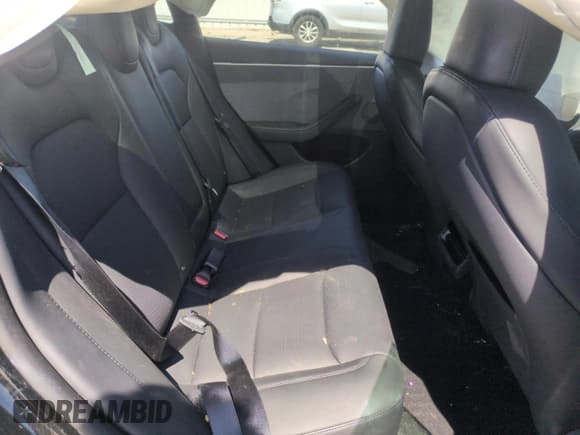 ✅ 2024 Tesla Model 3 • VIN: 5YJ3E1EAXRF746301 • Lot: 56246475. Wystawiony na Copart z przebiegiem 6 643 mil. Bezpłatny archiwum sprzedaży aukcyjnych z USA i szczegółowy raport historii pojazdu na DreamBid. Zdjęcie 10.