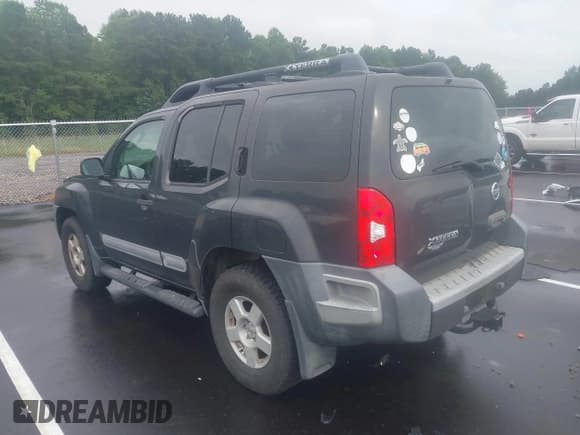 ✅ 2005 Nissan Xterra S • VIN: 5N1AN08W15C648754 • Lot: 42909152. Wystawiony na IAAI z przebiegiem 198 784 mil. Bezpłatny archiwum sprzedaży aukcyjnych z USA i szczegółowy raport historii pojazdu na DreamBid. Zdjęcie 3.