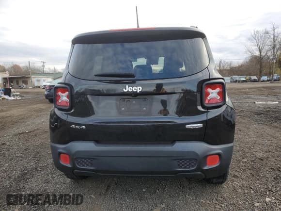 ✅ 2017 Jeep Renegade Latitude • VIN: ZACCJBBB3HPF87997 • Лот: 92624365. Опубликован ранее на Copart с пробегом 130 822 миль. Бесплатный доступ к архиву аукционных продаж из США и подробный отчёт об истории автомобиля на DreamBid. Изображение 6.