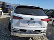 ✅ 2021 Lexus NX 300h • VIN: JTJGJRDZ0M5010994 • Lot: 90312165. Wystawiony na Copart z przebiegiem 71 019 mil. Bezpłatny archiwum sprzedaży aukcyjnych z USA i szczegółowy raport historii pojazdu na DreamBid. Zdjęcie 6.