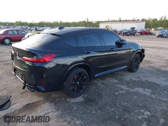 ✅ 2025 BMW X4 xDrive30i • VIN: 5UX33DT06S9X74886 • Lot: 42731054. Listed on IAAI with 7,278 mi. Free auction sales archive from the USA and detailed vehicle history report at DreamBid. Image 4.