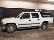 ✅ 2002 Chevrolet Suburban LT • VIN: 3GNFK16Z32G332066 • Лот: 41694175. Опубликован ранее на IAAI с пробегом 326 044 миль. Бесплатный доступ к архиву аукционных продаж из США и подробный отчёт об истории автомобиля на DreamBid. Изображение 14.