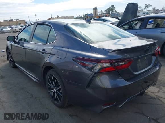 2023 Toyota Camry SE with VIN 4T1G11BK3PU101953, listed as a IAAI auction lot 43263939 with 68,526 mi miles and . Bid and sale history available at DreamBid. Image 3.