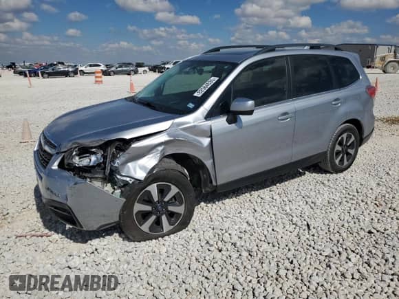 2017 Subaru Forester Limited with VIN JF2SJALC7HH442418, listed as a Copart auction lot 82584035 with 57,114 mi miles and Salvage title. Bid and sale history available at DreamBid. Image 1.