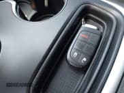 ✅ 2019 Dodge Durango SXT Plus • VIN: 1C4RDJAG2KC780114 • Lot: 42572276. Wystawiony na IAAI z przebiegiem 120 756 mil. Bezpłatny archiwum sprzedaży aukcyjnych z USA i szczegółowy raport historii pojazdu na DreamBid. Zdjęcie 11.